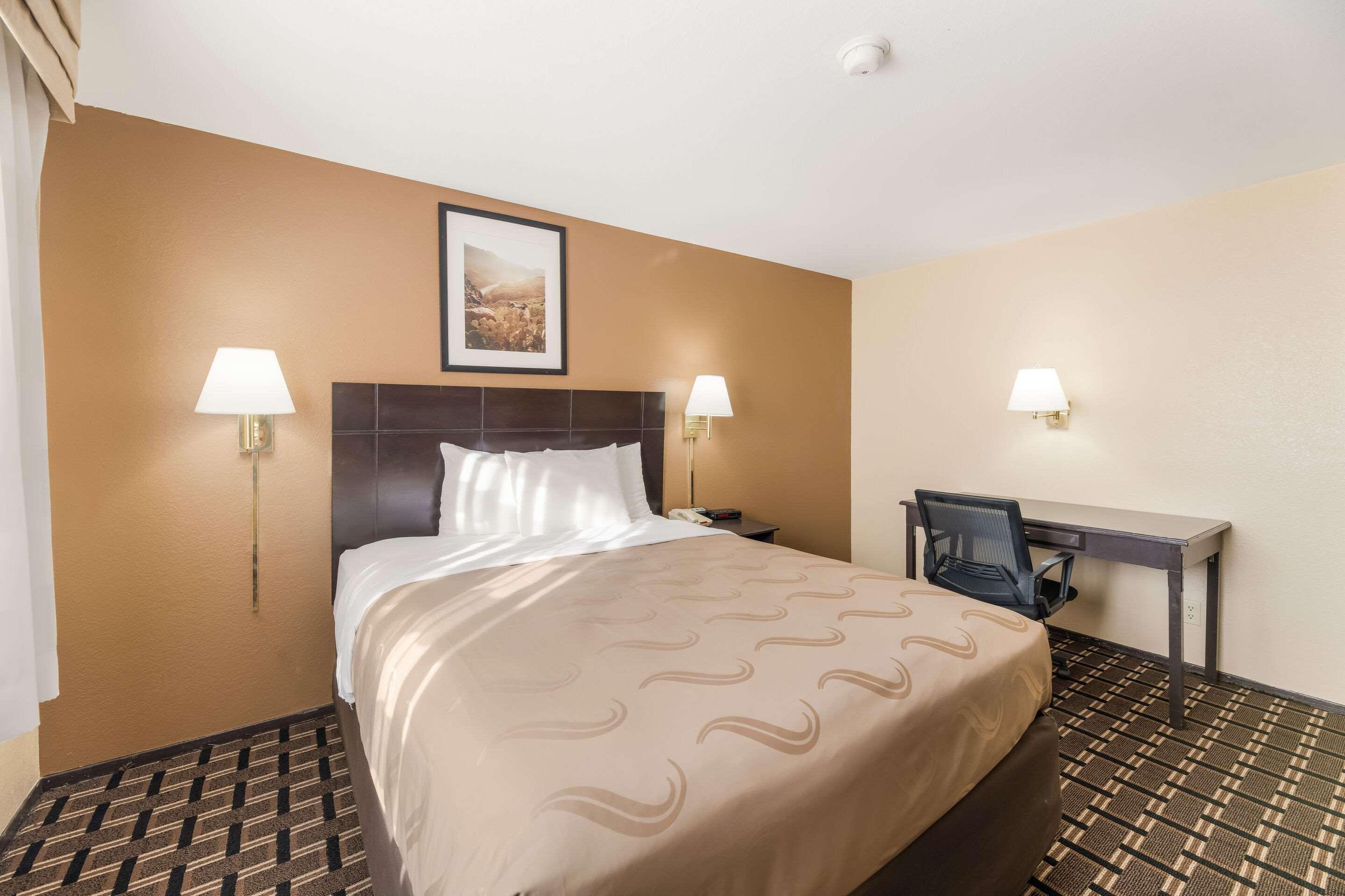 Quality Inn Clovis Exterior photo