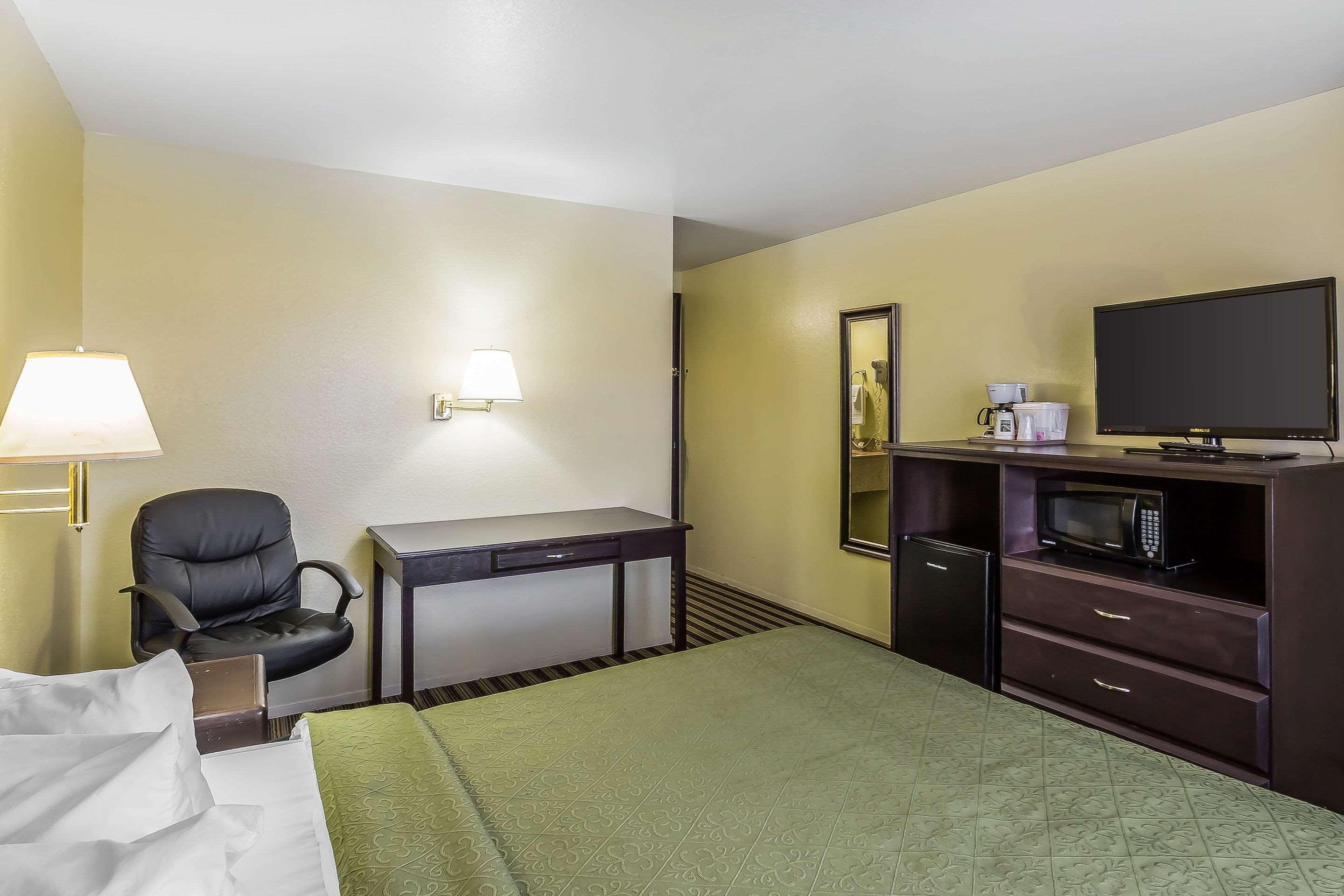 Quality Inn Clovis Exterior photo