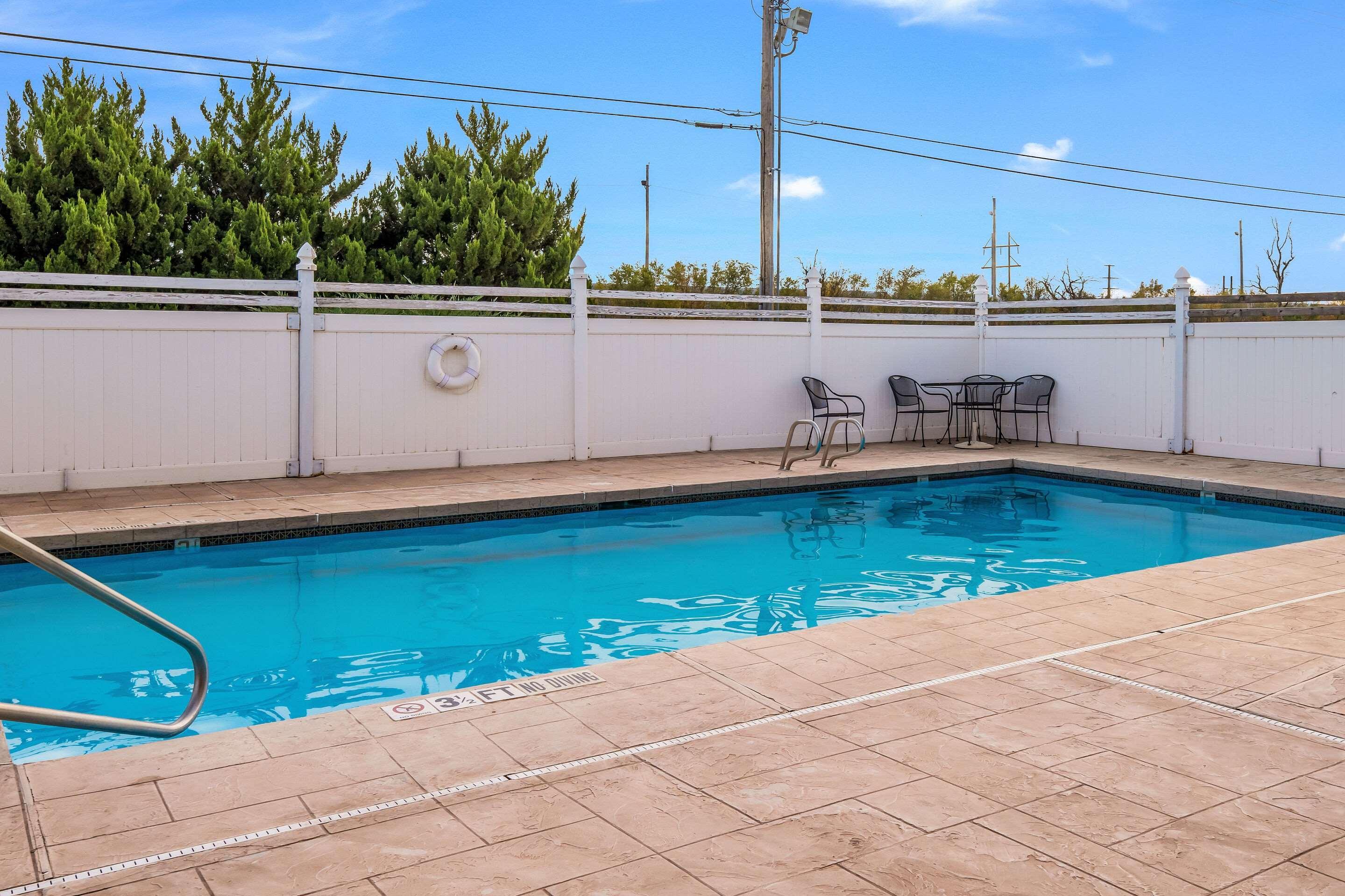 Quality Inn Clovis Exterior photo