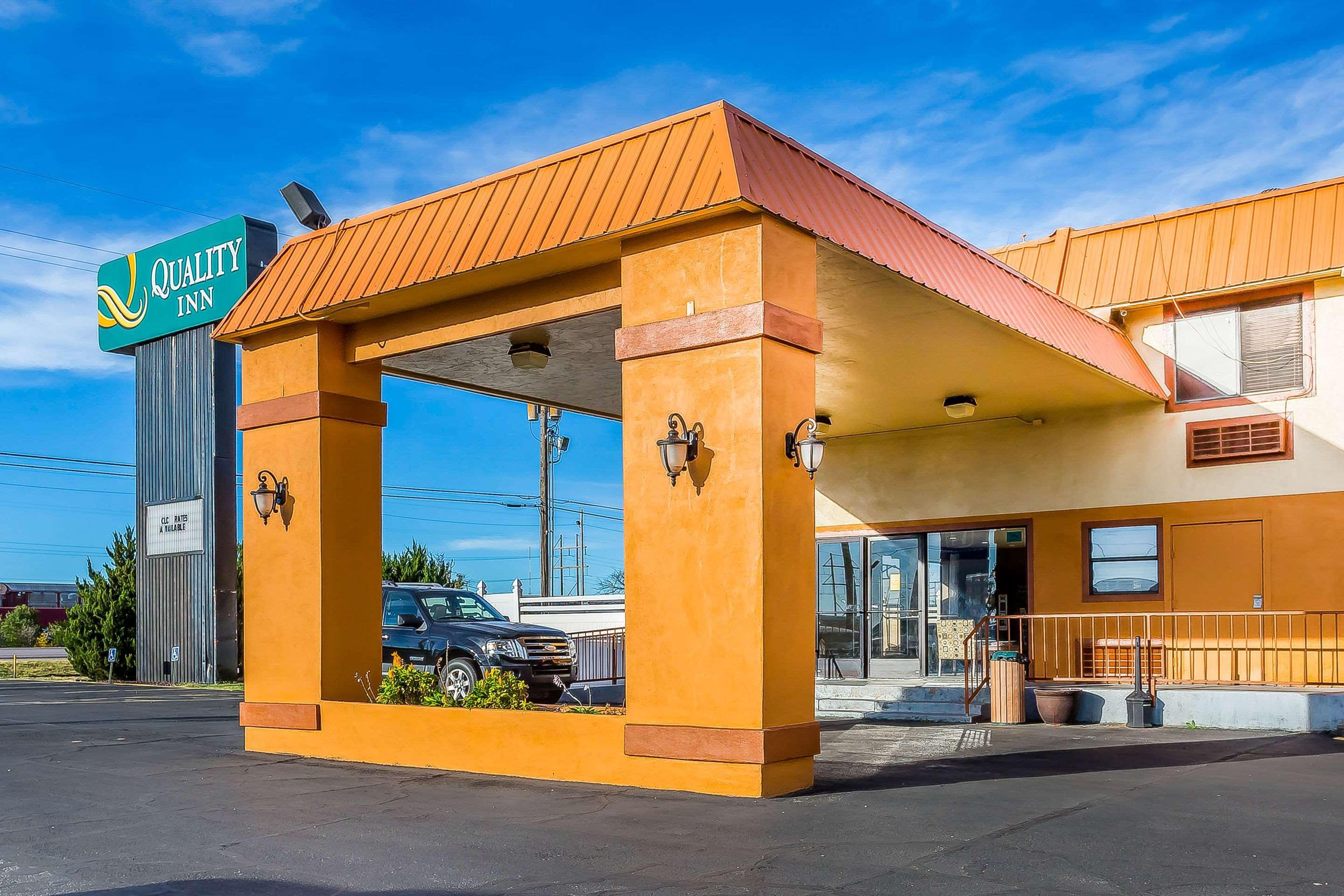 Quality Inn Clovis Exterior photo