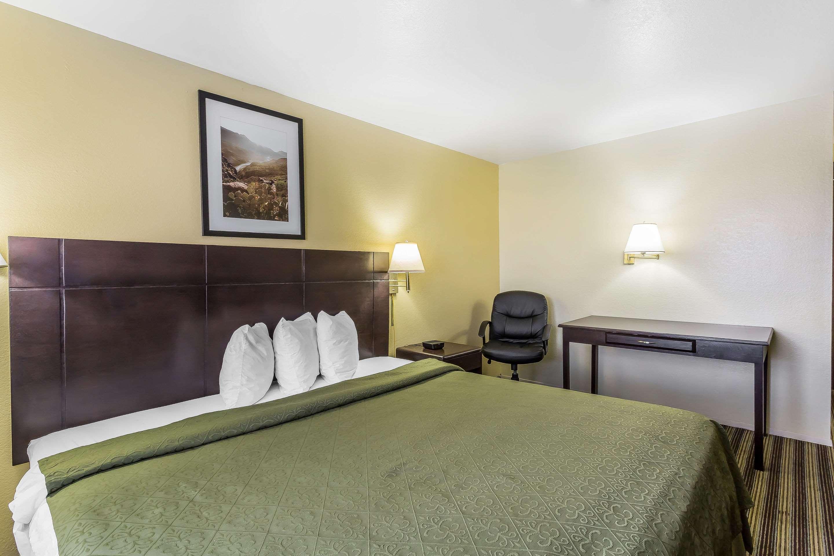 Quality Inn Clovis Exterior photo